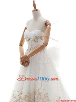Glittering Sleeveless Tulle With Train Chapel Train Lace Up Wedding Gowns in White for with Appliques and Bowknot