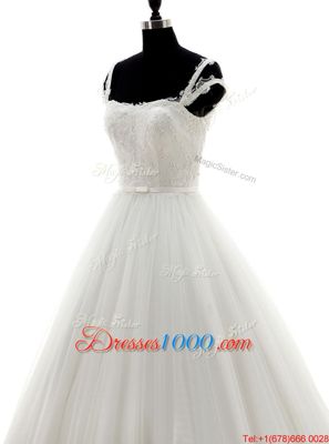 Luxury White Sleeveless Brush Train Lace and Appliques With Train Wedding Dress