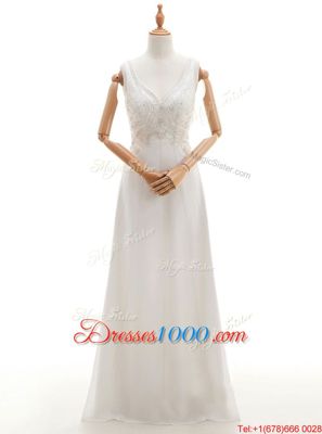 White Sleeveless Silk Like Satin Backless Wedding Dress for Wedding Party