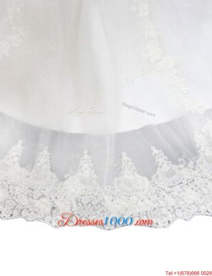 Extravagant White Lace Up Sweetheart Beading and Lace and Appliques Wedding Gowns Tulle Sleeveless Court Train