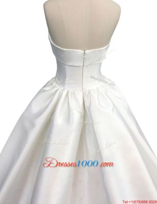 Strapless Sleeveless Satin Wedding Dress Ruching Chapel Train Zipper