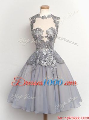 Extravagant Scalloped Cap Sleeves Zipper Knee Length Appliques Homecoming Gowns