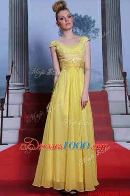 Vintage Chiffon Scalloped Short Sleeves Side Zipper Beading and Appliques and Pleated Homecoming Dress in Yellow