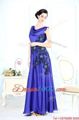 Noble Scoop Sleeveless Appliques Backless Dress for Prom