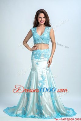 Fitting Blue And White Mermaid V-neck Sleeveless Chiffon With Brush Train Zipper Beading and Pattern Evening Party Dresses