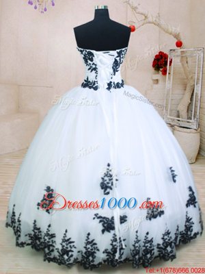 White Lace Up Sweetheart Appliques Sweet 16 Dress Organza Sleeveless