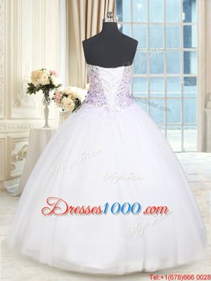 Pretty White Ball Gowns Sweetheart Sleeveless Tulle Floor Length Lace Up Beading Quinceanera Gowns