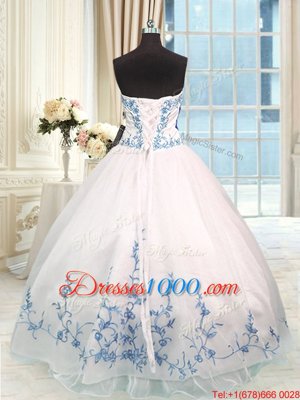Floor Length White Quinceanera Gowns Sweetheart Sleeveless Lace Up