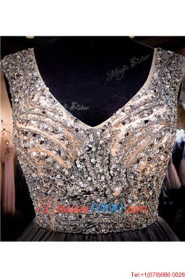 Sleeveless Knee Length Beading Zipper Party Dress for Girls with Grey