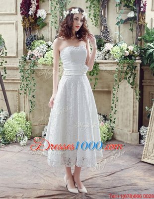 On Sale Strapless Sleeveless Lace Wedding Dresses Lace and Hand Made Flower Lace Up