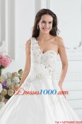 One Shoulder White Sleeveless With Train Beading and Appliques and Hand Made Flower Lace Up Wedding Dresses