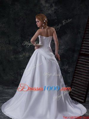 Customized White Lace Up Wedding Gowns Ruching Sleeveless Brush Train