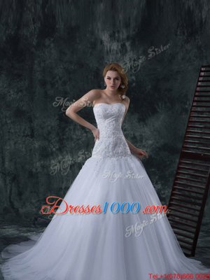 White Column/Sheath Beading and Appliques Wedding Dress Lace Up Tulle Sleeveless With Train