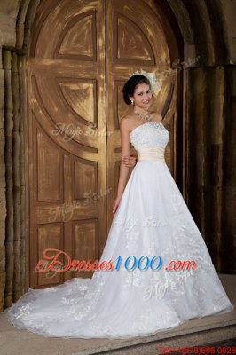 Luxury With Train A-line Sleeveless White Wedding Gown Brush Train Zipper