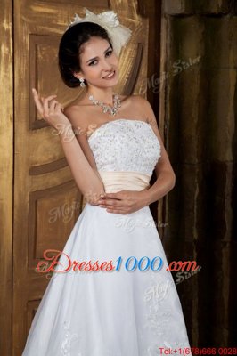 Luxury With Train A-line Sleeveless White Wedding Gown Brush Train Zipper