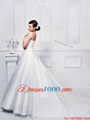 Traditional Sleeveless Court Train Lace and Appliques Zipper Wedding Dress