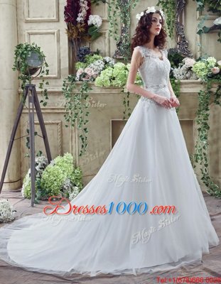 Top Selling Long Sleeves Lace and Appliques Clasp Handle Bridal Gown with White Court Train