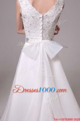 Sleeveless Brush Train Beading and Sashes|ribbons Clasp Handle Wedding Dress