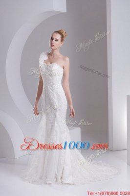 Elegant Mermaid White One Shoulder Neckline Lace and Appliques Wedding Dress Sleeveless Zipper