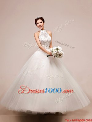 Halter Top White Sleeveless Tulle Lace Up Wedding Gown for Wedding Party