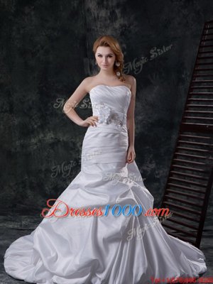 Stylish Pick Ups With Train Mermaid Sleeveless White Wedding Dresses Brush Train Lace Up