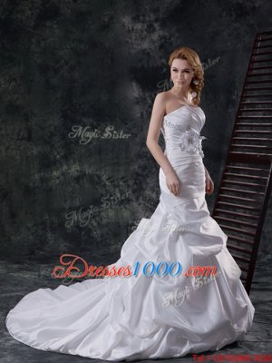 Stylish Pick Ups With Train Mermaid Sleeveless White Wedding Dresses Brush Train Lace Up