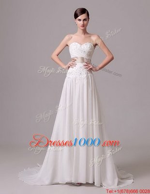 Simple Sleeveless Brush Train Lace and Appliques Lace Up Wedding Dresses