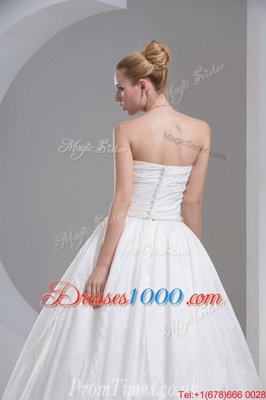 Beading and Ruching Wedding Gown White Zipper Sleeveless Floor Length