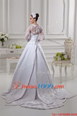 Smart Scalloped White Satin Zipper Wedding Dress Long Sleeves Court Train Lace