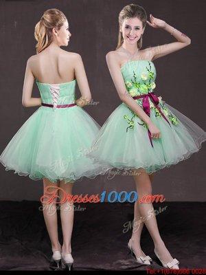 Unique Sleeveless Appliques and Belt Lace Up Prom Party Dress