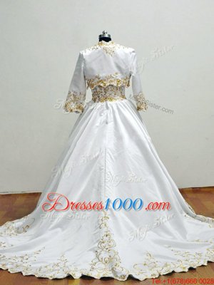 Square White Zipper Quinceanera Dress Embroidery Sleeveless With Brush Train