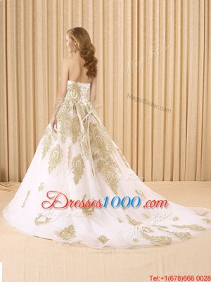 Organza Sweetheart Sleeveless Sweep Train Lace Up Appliques Quinceanera Gowns in White