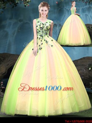 Top Selling V-neck Sleeveless Tulle Sweet 16 Dress Appliques Lace Up