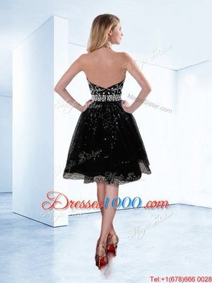 Sophisticated Halter Top Black A-line Beading Cocktail Dresses Zipper Tulle Sleeveless Knee Length