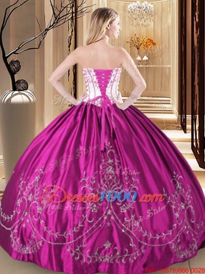 Designer Wine Red Lace Up Strapless Embroidery 15 Quinceanera Dress Taffeta Sleeveless