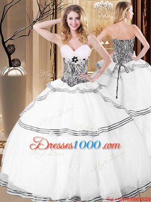 Ball Gowns Quinceanera Dresses White Sweetheart Organza Sleeveless Floor Length Lace Up
