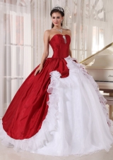 White and Red Sweetheart Beading Quinceanera Gowns