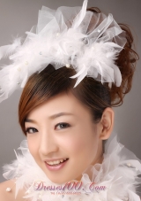 White Tulle and Feather Flower Imitation Pearls Headpiece
