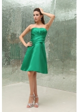 Green Strapless Knee-length A-Line Taffeta Bridesmaid Dress