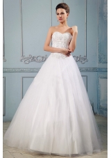 Sweetheart Appliques Wedding Dress With Clasp Handle Back