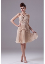 Pleating and Ruffles V-neck Knee-length Prom Dresses in Champagne