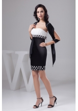 Black and White Mini Sweetheart Prom Dress with Beading
