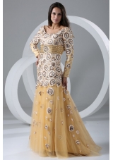 Floral Appliques Scoop Long Sleeves Champagne Prom Dresses