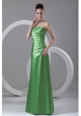Column Strapless Spring Green Ruching Floor-length Dress for Prom