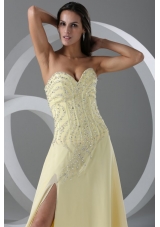 Pretty Light Yellow Sweetheart Beading Decorated Bodice Prom Dress