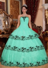 Elegant Apple Green Ball Gown Strapless with Lace and Appliques Quinceanera Dress