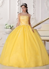 Puffy Strapless Appliques Quinceanera Gowns in Yellow