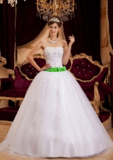 White Strapless Princess Quinceanera Gown Dresses with Appliques and Bowknot