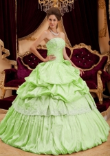 Beautiful Strapless Lemon Green Quinceanera Dresses with Appliques and Pick-ups