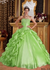 Sweetheart Lemon Green Quinceanera Dresses with Emboridery and Beading